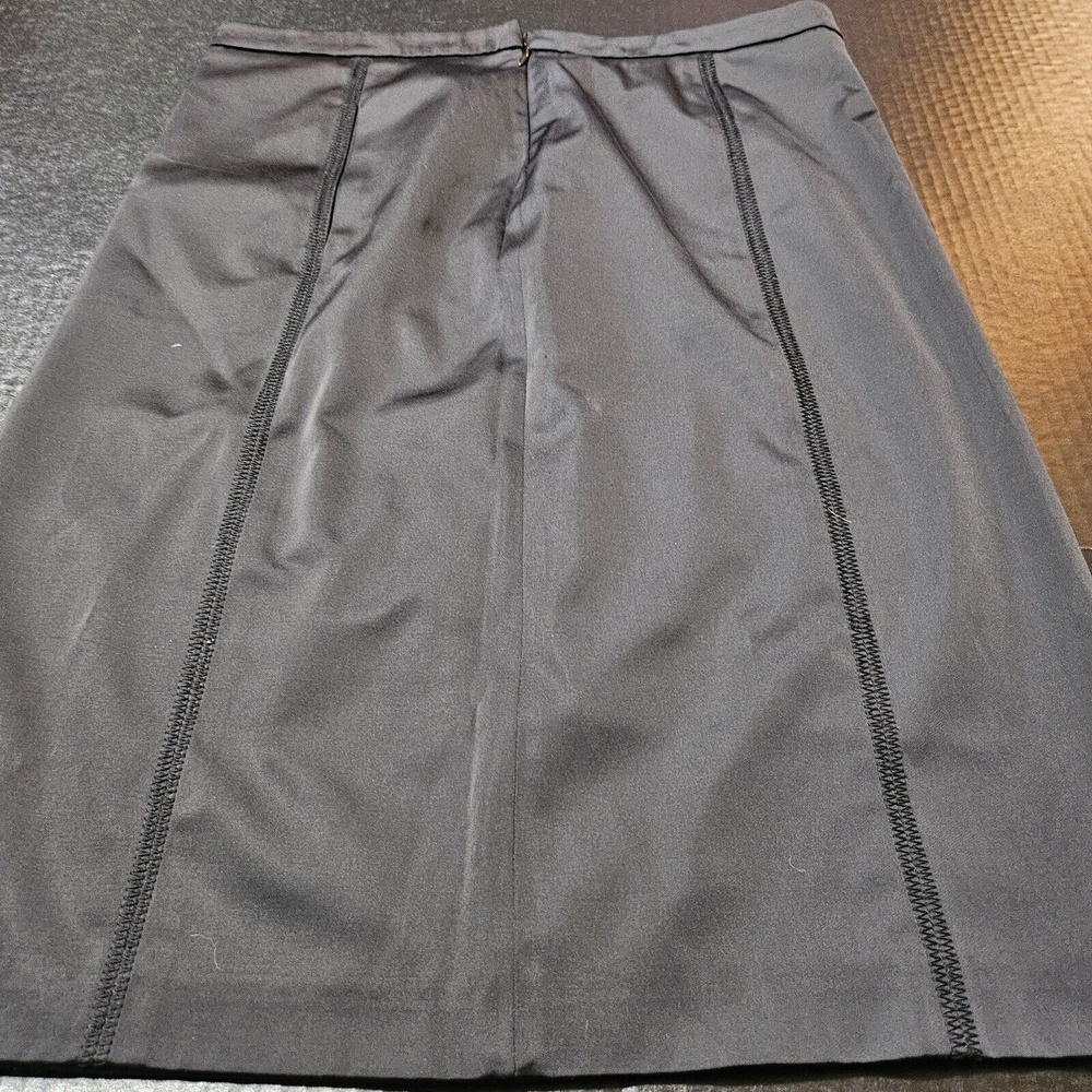 BCBG MaxAzria Midi Pencil Skirt Black Mid Length Womens Size 10 Form Fitting